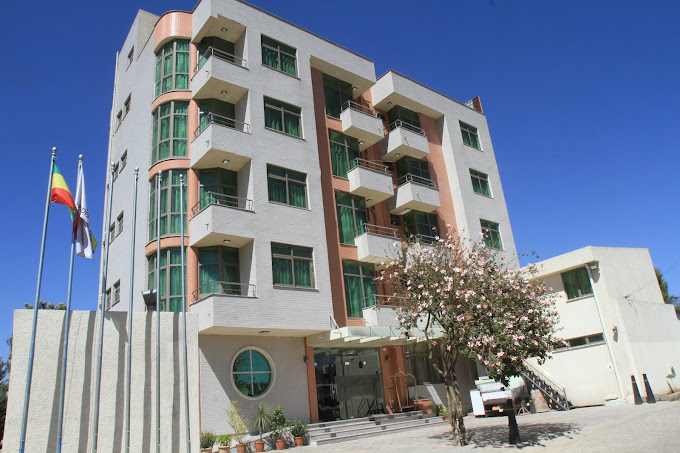 Hera Addis Hotel | Lancha |