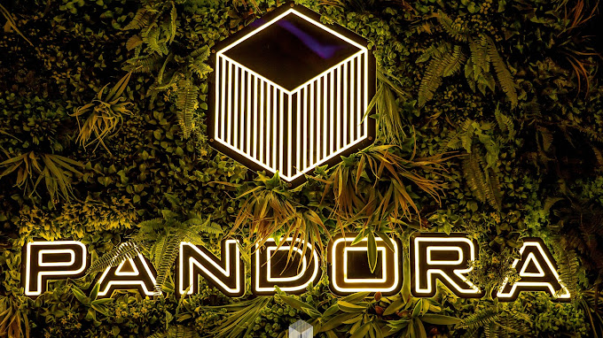 Pandora Addis